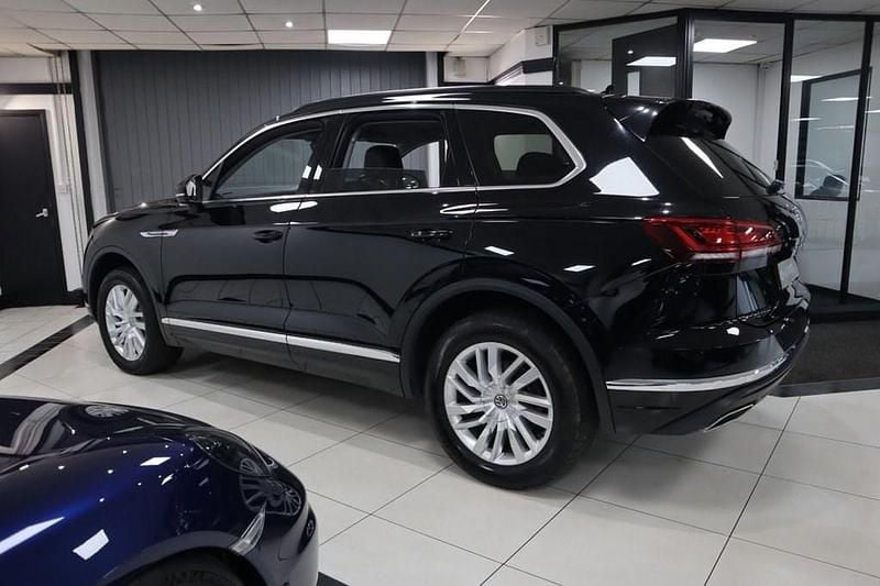 Used VW Touareg SEL 231 HP (169 kW) 2019 Black SUV