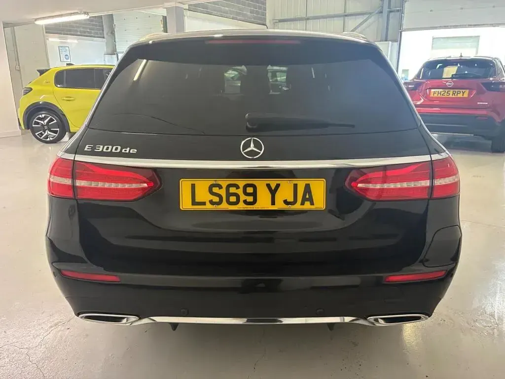 Used Mercedes E300 AMG line 2019 Black Estate