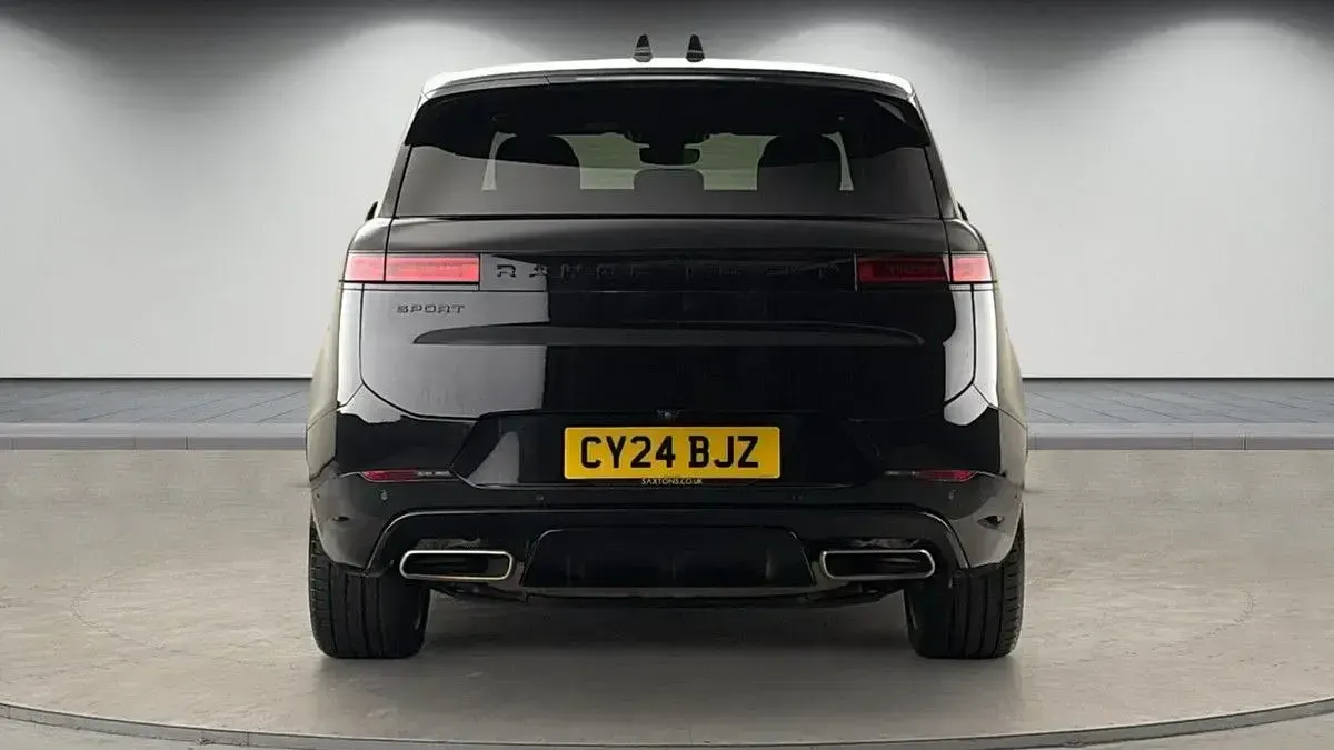 Used Land Rover Range Rover Sport SE Dynamic 2024 Santorini black SUV