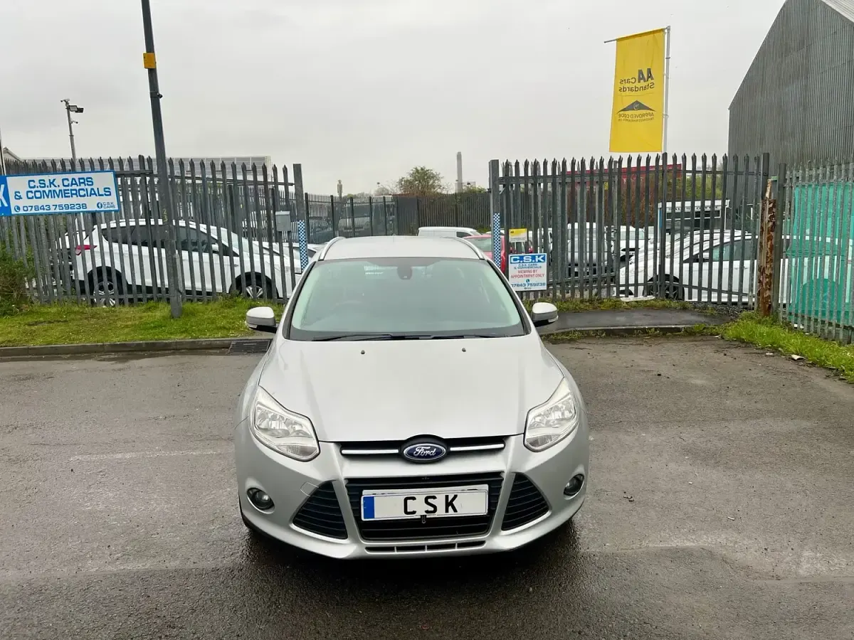 Used Ford Focus 115 HP (84 kW) 2014 Silver Estate
