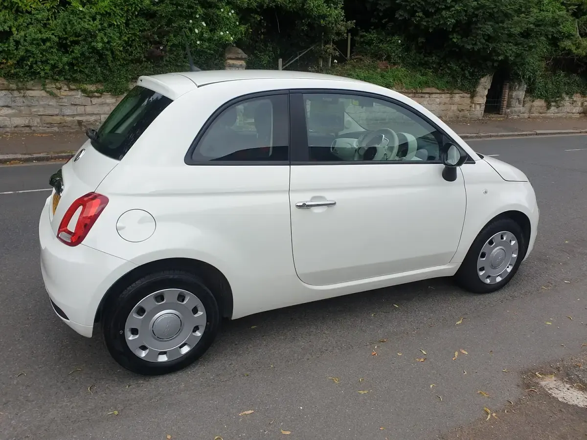 Used Fiat 500 Pop 69 HP (50 kW) 2016 White Hatchback
