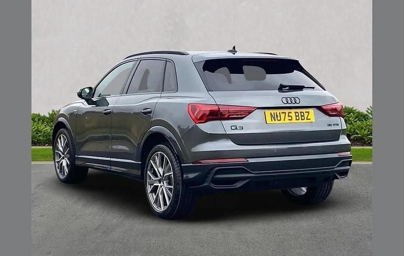 Used Audi Q3 Black Edition 147 HP (108 kW) 2025 Grey SUV