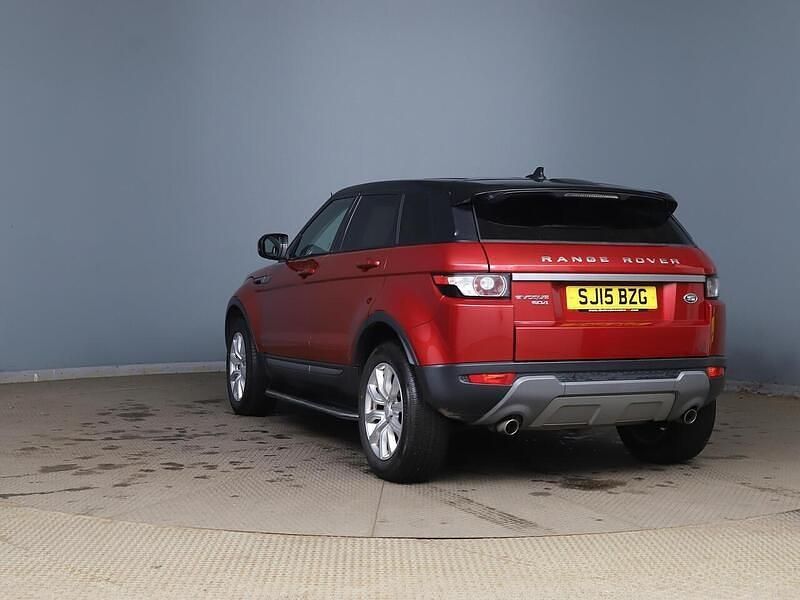 Used Land Rover Range Rover evoque Pure 2015 Red Estate