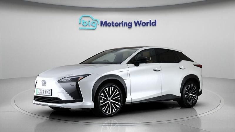 Used Lexus RZ 450e 230 kW (313 HP) 2024 White SUV