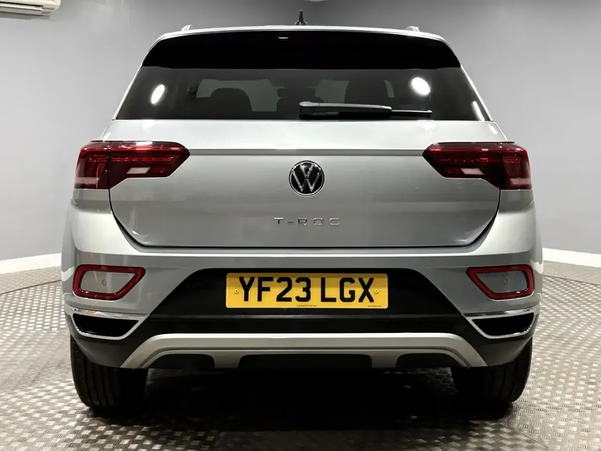 Used VW T-Roc Style 150 HP (110 kW) 2023 Silver SUV