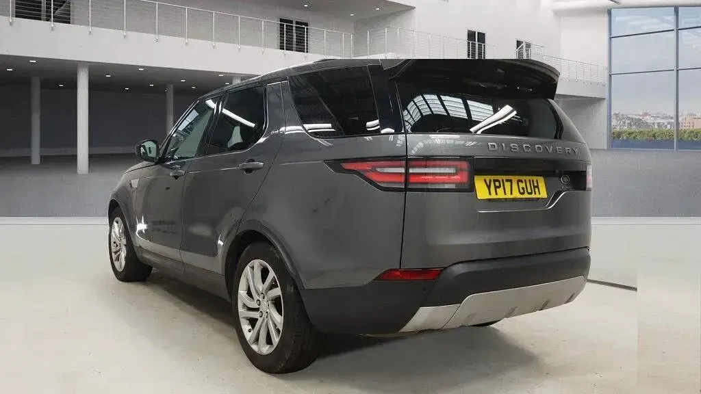 Used Land Rover Discovery 5 HSE 2017 Grey SUV