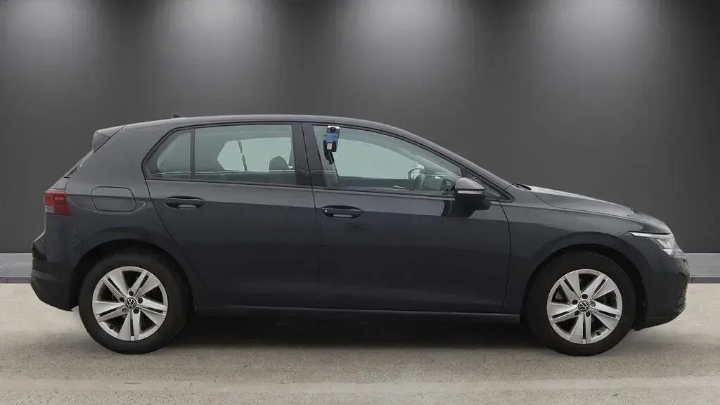 Used VW Golf VIII S 130 HP (95 kW) 2023 Hatchback