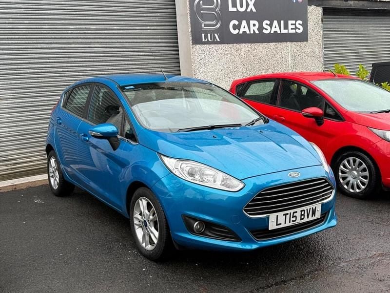 Used Ford Fiesta Zetec 2015 Blue Hatchback