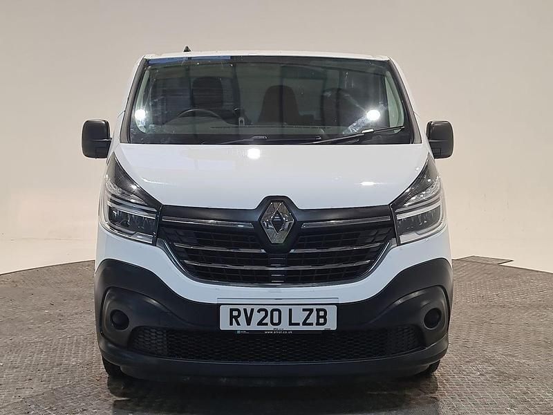 Used Renault Trafic Business 120 HP (88 kW) 2020 White MPV