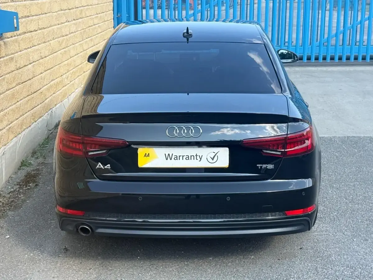 Used Audi A4 Black Edition 150 HP (110 kW) 2017 Black Sedan