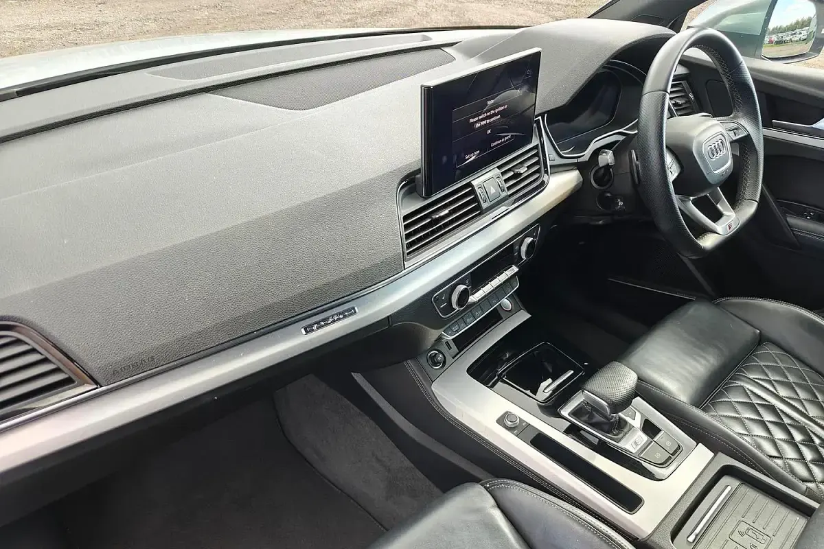 Used Audi SQ5 Black Edition 341 HP (250 kW) 2021 White SUV