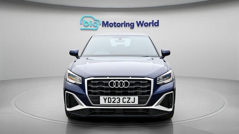 Used Audi Q2 S-Line 148 HP (108 kW) 2023 Blue SUV