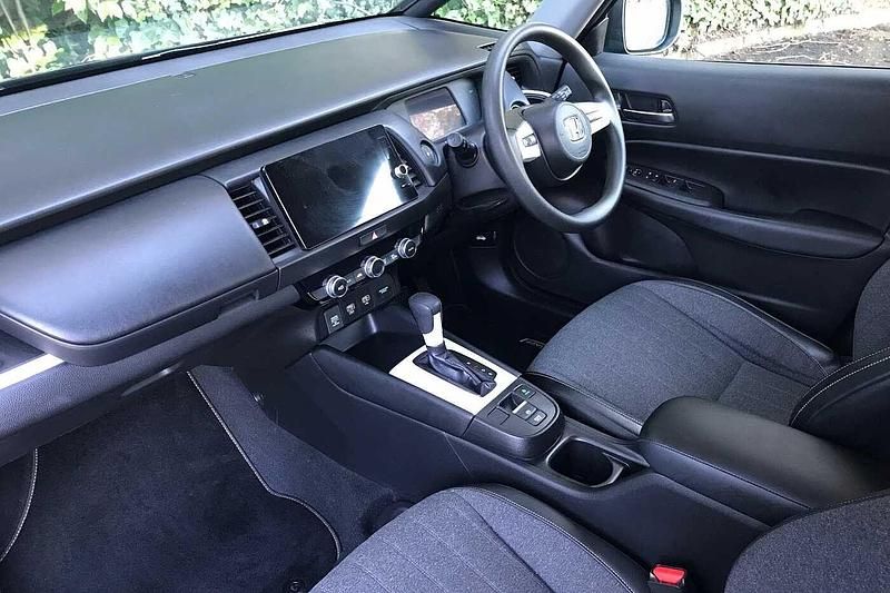 Used Honda Jazz Hybrid 109 HP (80 kW) 2022 Crystal black Hatchback