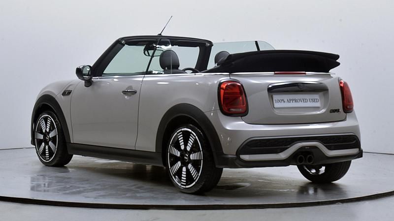 Used Mini Cooper S Exclusive 176 HP (129 kW) 2024 Grey Hatchback