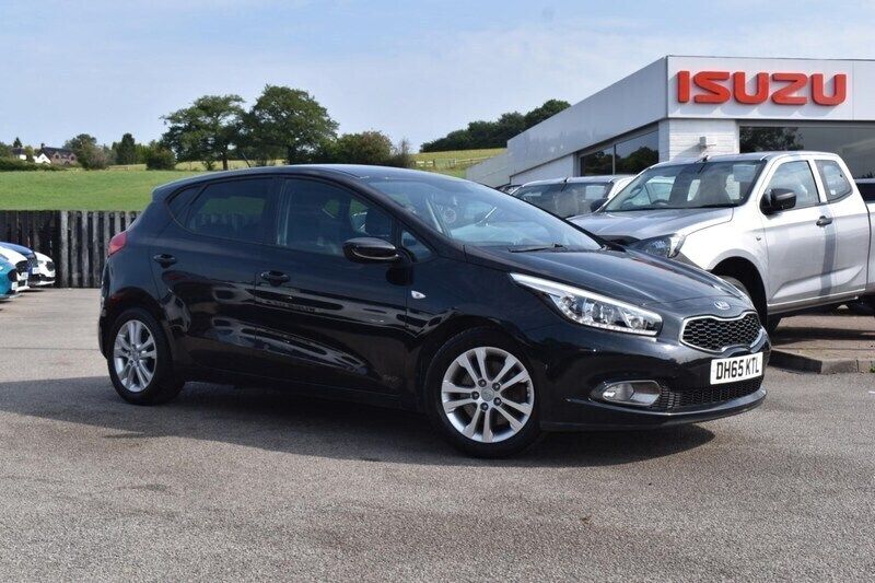 Black Used 2016 Kia Ceed 2 Hatchback | £5,982 (Fair price) - Image 1/3