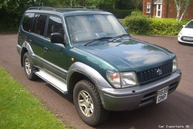 Used Toyota Land Cruiser 123 HP (90 kW) 1997 SUV