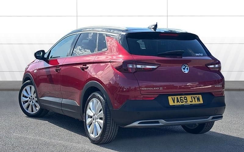 Used Vauxhall Grandland X Ultimate 300 HP (220 kW) 2020 Red SUV