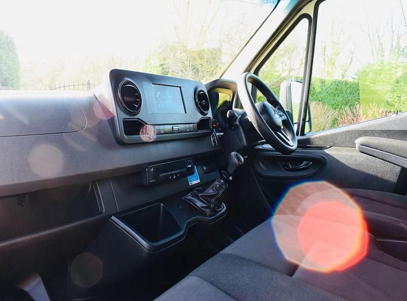 Used Mercedes Sprinter Progressive 148 HP (108 kW) 2022 White Van