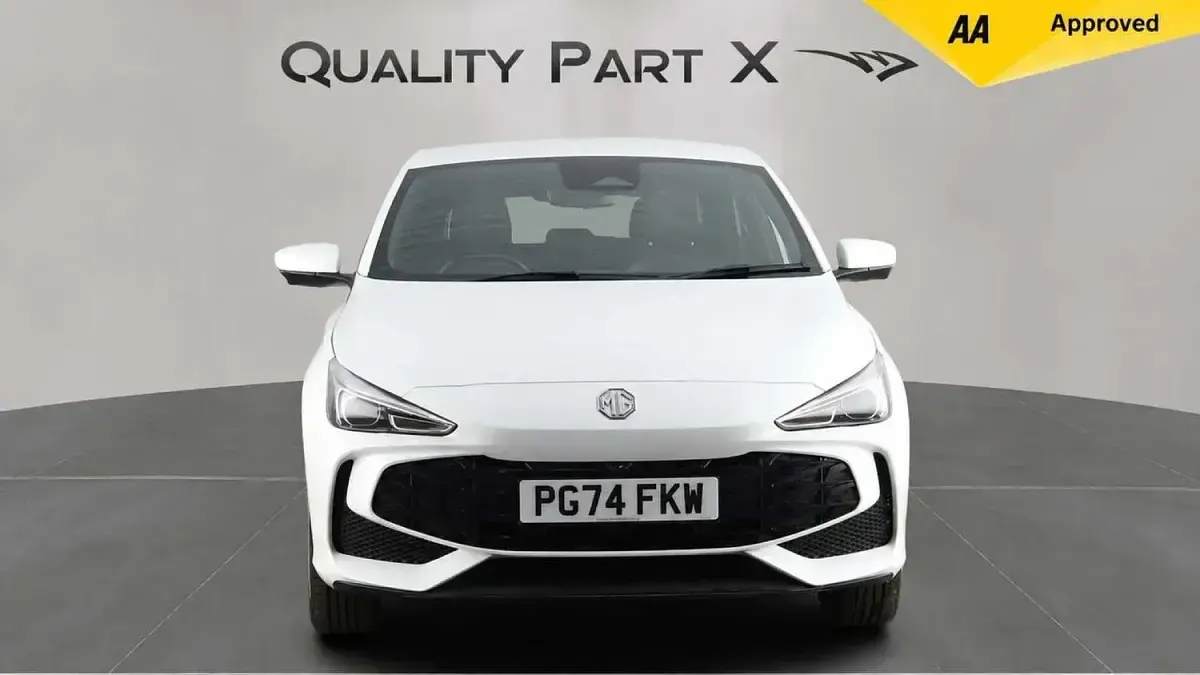 Used MG MG3 Trophy 194 HP (142 kW) 2024 White Hatchback