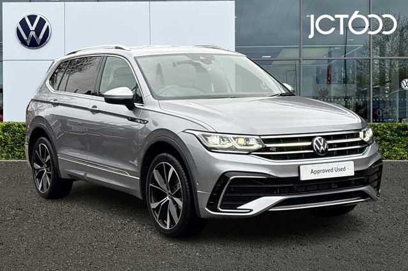 Silver Used 2025 VW Tiguan Allspace R-line SUV | £32,309 (Fair price) - Image 1/4