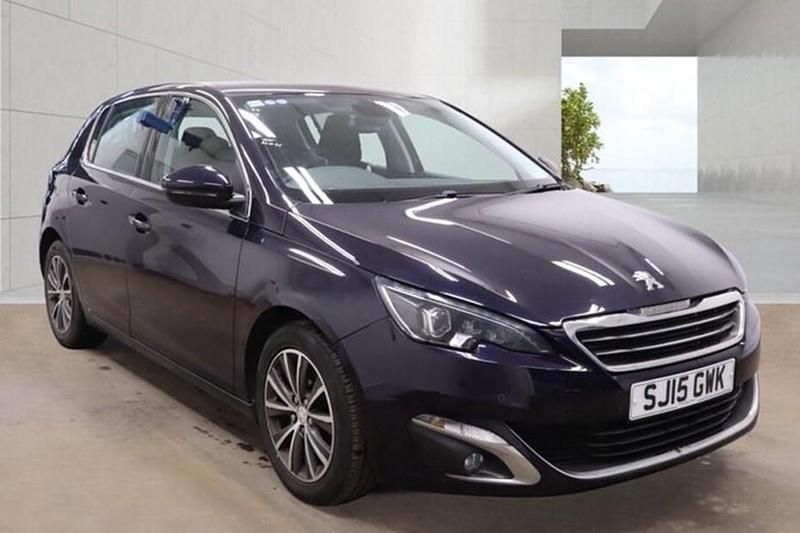 Used Peugeot 308 Allure 120 HP (88 kW) 2015 Blue Hatchback