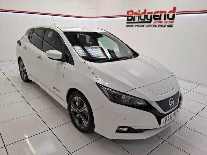 White Used 2019 Nissan Leaf N-Connecta Hatchback | £8,999 (Fair price) - Image 1/4