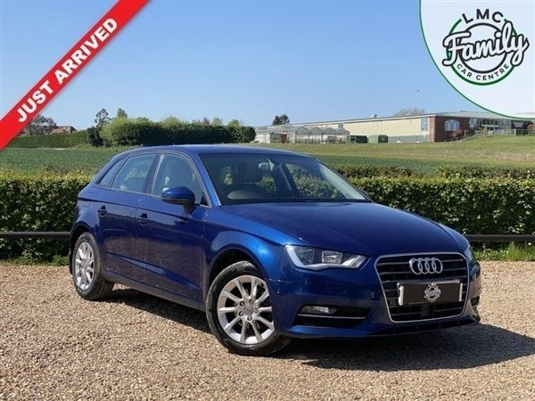 Blue Used 2015 Audi A3 Sportback Advanced Hatchback | £9,941 (Fair price) - Image 1/1