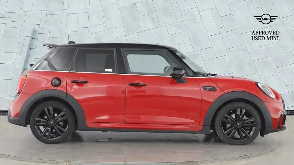 Used Mini Cooper S Hatch 176 HP (129 kW) 2021 Red Hatchback