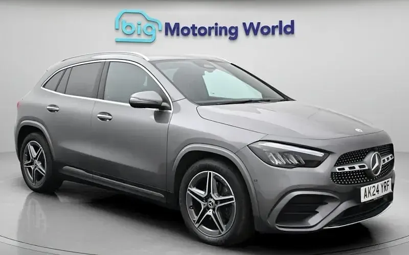 Usado Mercedes GLA200 AMG Line Premium 163 HP (119 kW) 2026 SUV