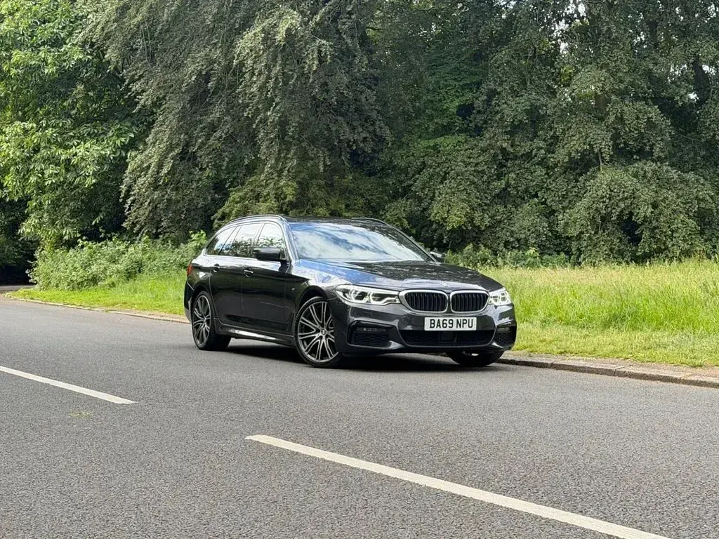 Used BMW 530 M Sport 265 HP (194 kW) 2019 Grey Estate