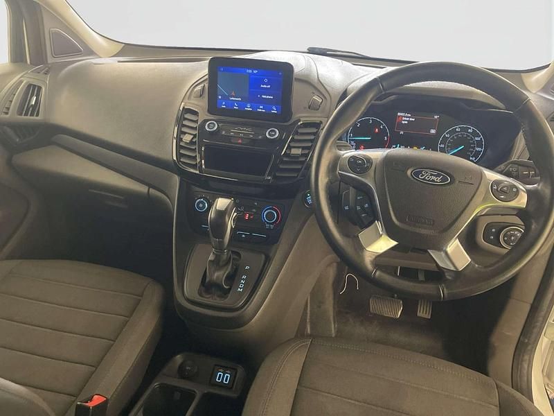 Used Ford Transit Connect Limited 120 HP (88 kW) 2021 White MPV