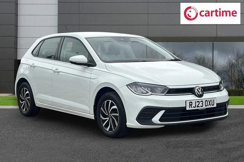 Begagnad VW Polo S 95 HK (69 kW) 2023 Vit Halvkombi