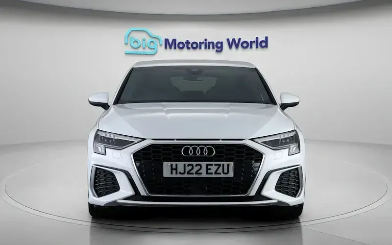 Usado Audi A3 Sportback S-Line 150 HP (110 kW) 2024 Citadino