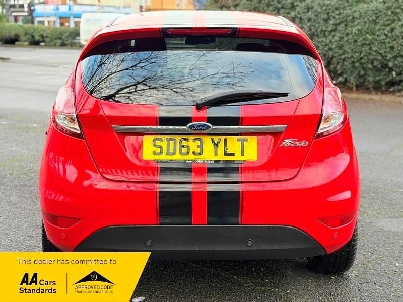 Used Ford Fiesta Titanium 2013 Red Hatchback