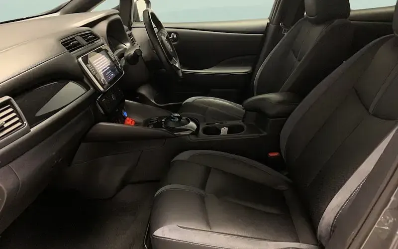 Used Nissan Leaf Tekna 110 kW (150 HP) 2025 Hatchback