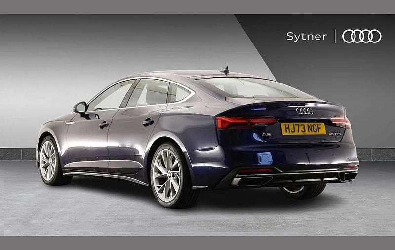 Used Audi A5 Sportback Sport 147 HP (108 kW) 2023 Blue Hatchback