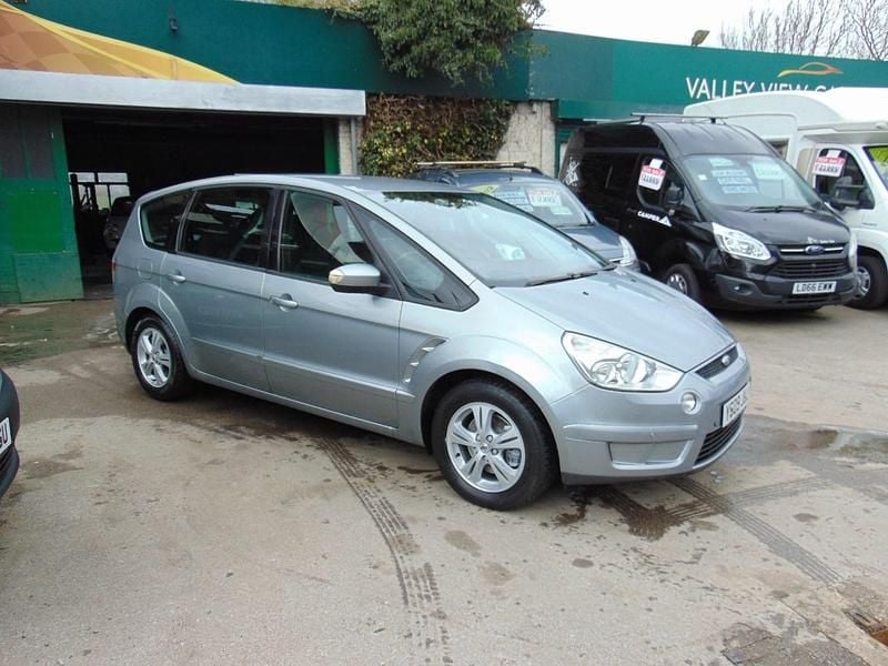 Used Ford S-MAX Zetec 2009 Silver MPV