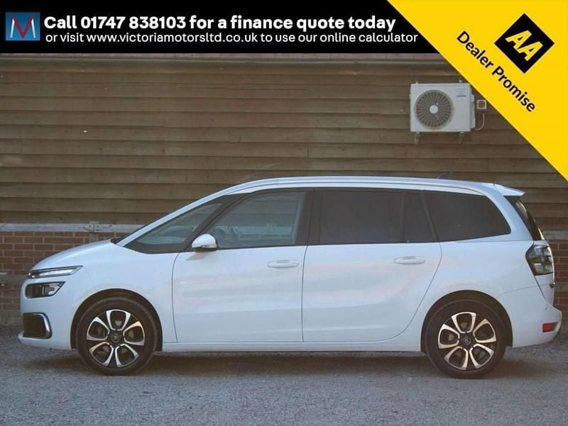 Used Citroën C4 SpaceTourer Flair 129 HP (94 kW) 2019 White MPV