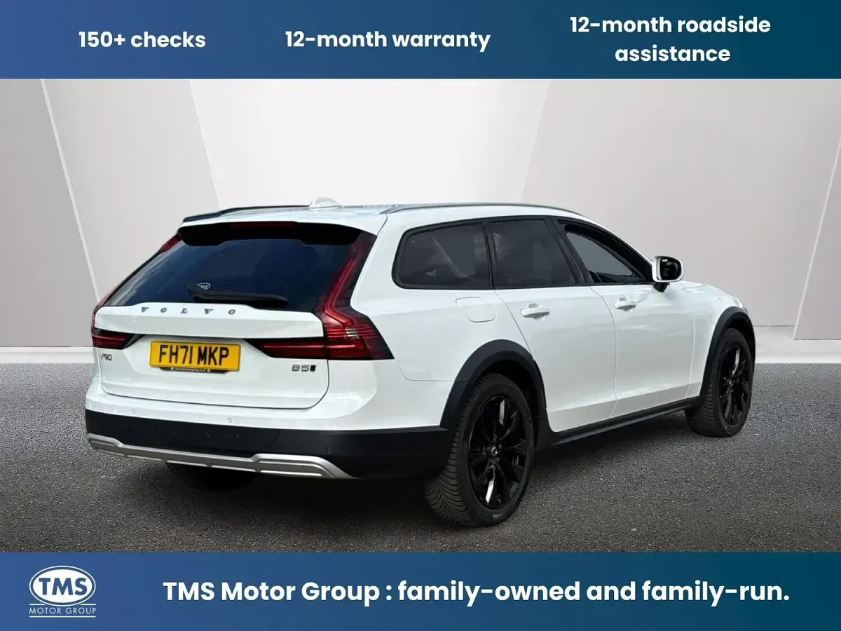 Used Volvo V90 CC 2021 White Estate