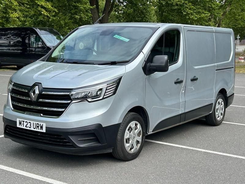 Silver Used 2023 Renault Trafic Business Van | £15,995 (Fair price) - Image 1/4