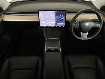 Used Tesla Model 3 RWD 208 kW (283 HP) 2022 Blue Sedan