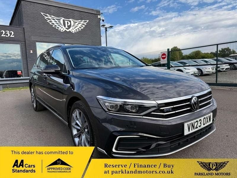 Grey Used 2023 VW Passat Advance Estate | £19,995 (Super price) - Image 1/4
