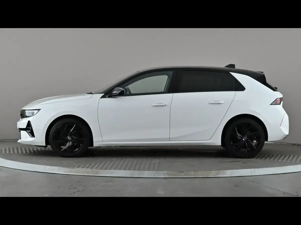 Used Vauxhall Astra GS Line 2022 White Hatchback