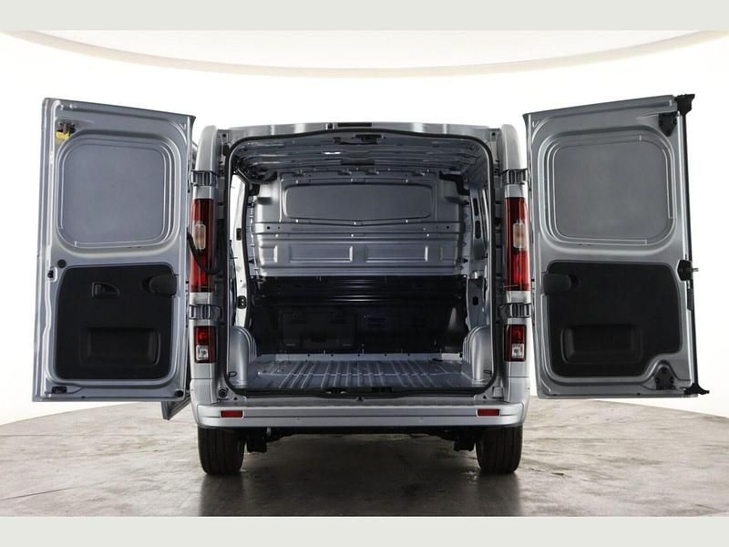 New Renault Trafic 2025 Grey