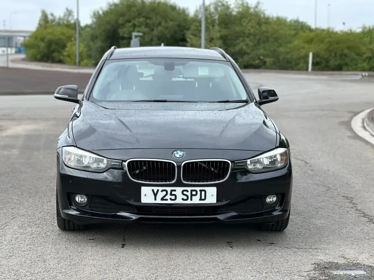 Used BMW 320 2012 Black Estate