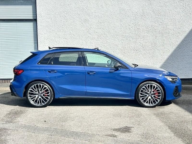 Used Audi S3 Sportback Advanced 333 HP (244 kW) 2025 Blue Hatchback