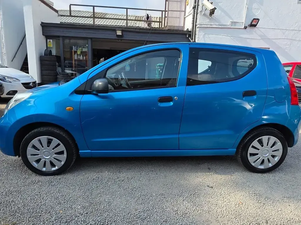 Used Suzuki Alto 68 HP (50 kW) 2014 Blue Hatchback