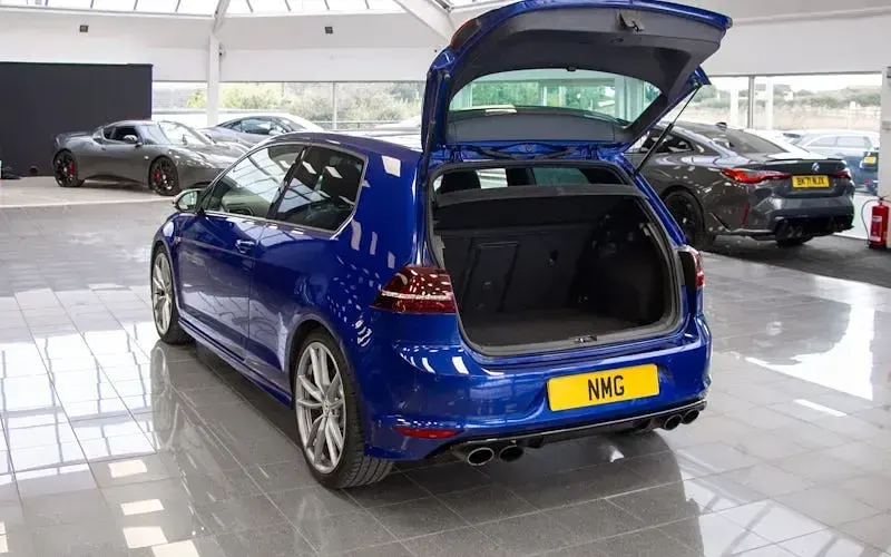 Used VW Golf VII R 300 HP (220 kW) 2015 Blue Hatchback