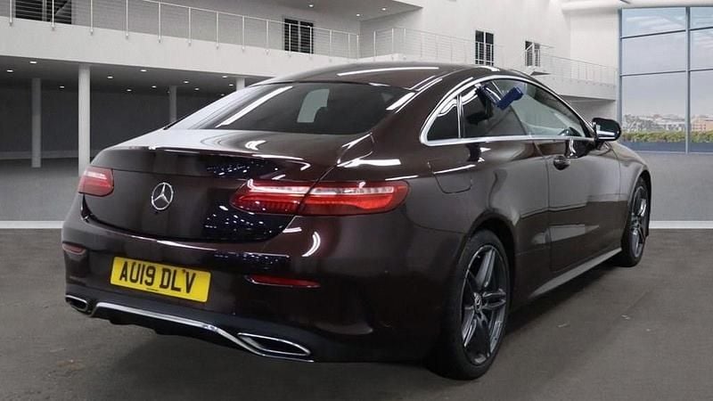 Used Mercedes E220 AMG line 194 HP (142 kW) 2019 Red Coupe