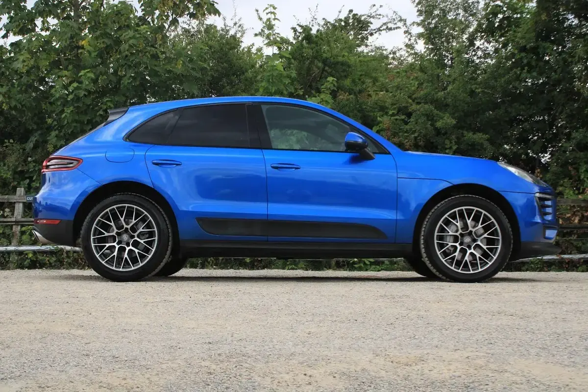 Used Porsche Macan 2017 Blue SUV
